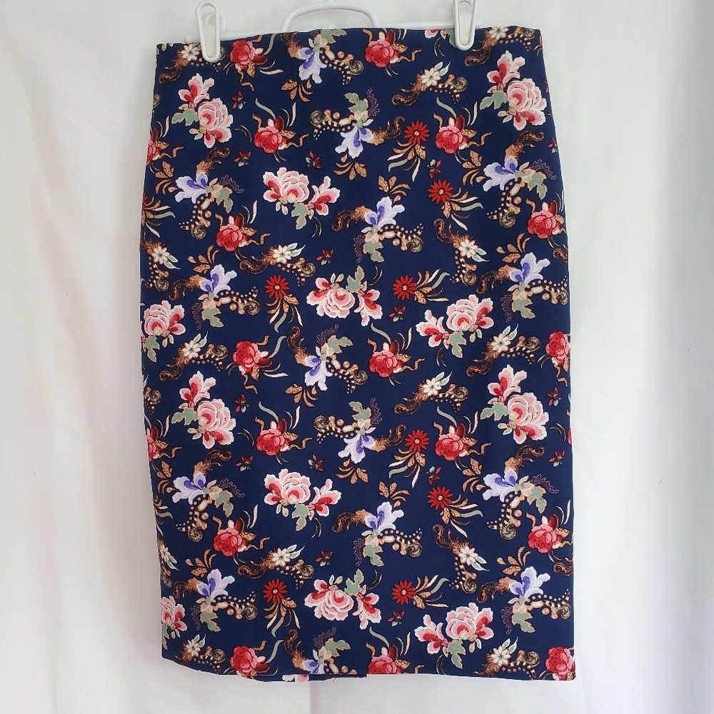 Womens Philosophy Blue Floral Pencil Skirt w Back Zipper Closure & Slit Size 6